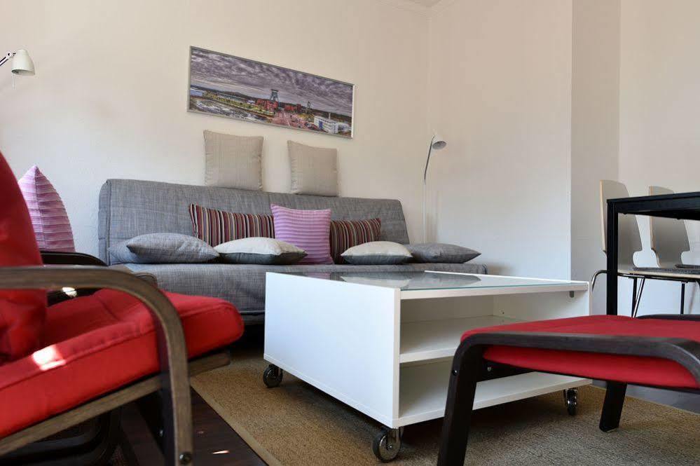 Hertenflats - Rooms & Apartments - Kreis Recklinghausen Herten  Extérieur photo